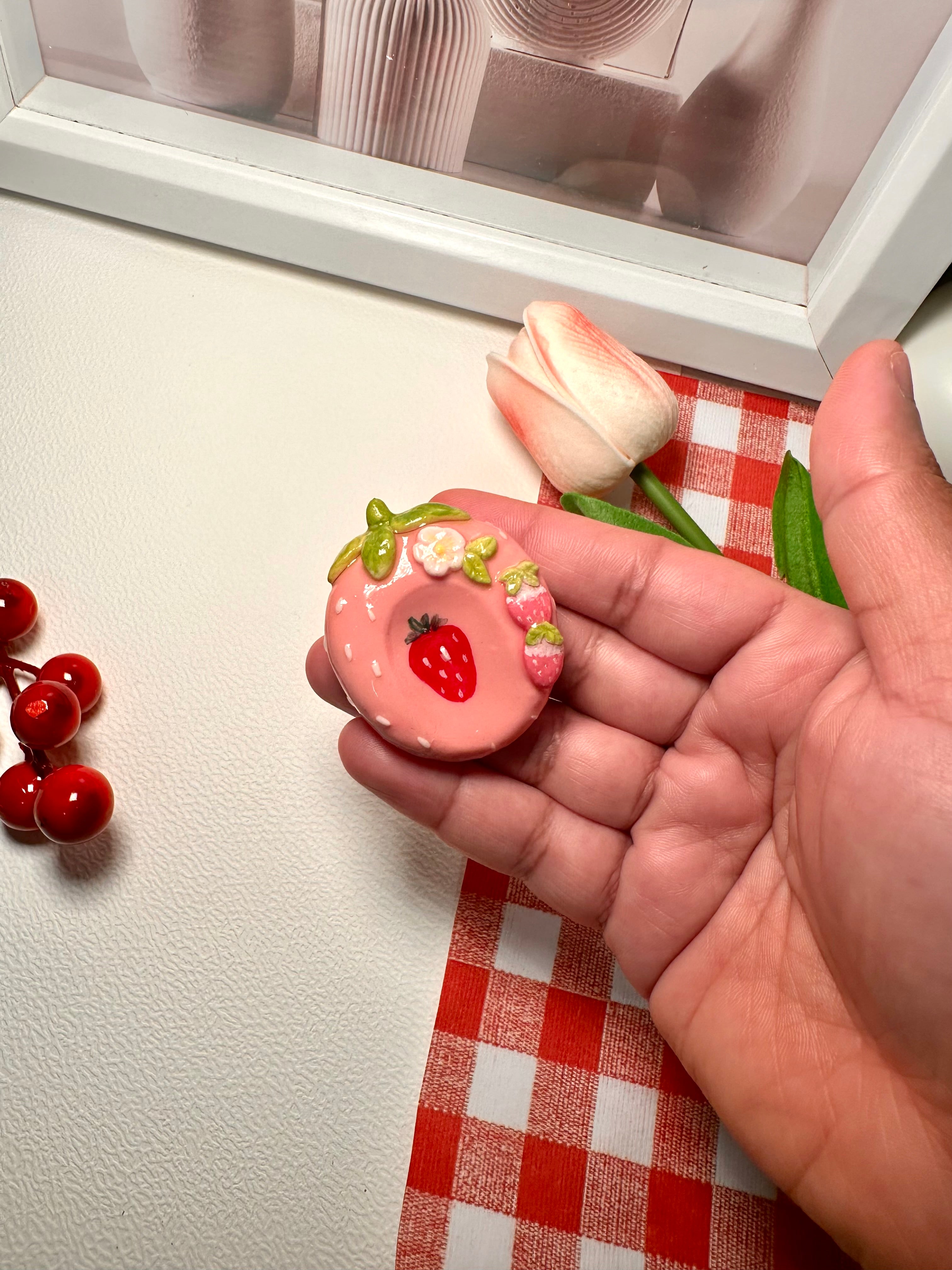 Worry Stone - Fruit Edition - Strawberry